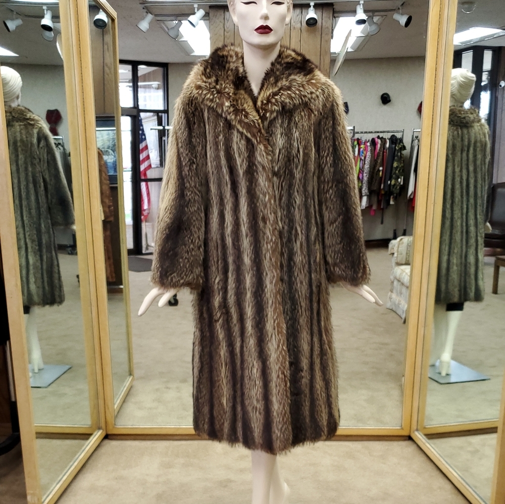 Vintage Natural Raccoon Fur Coat